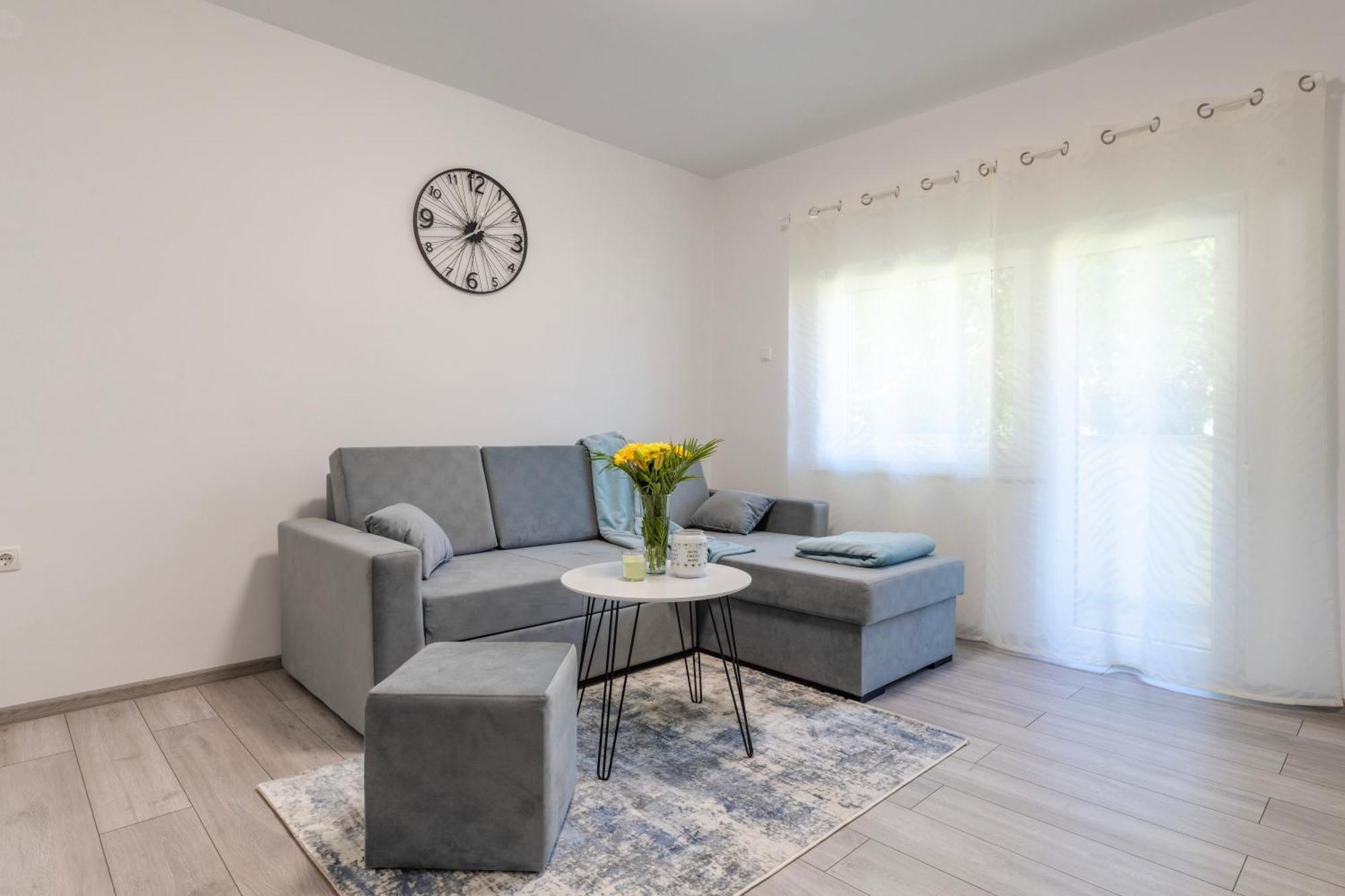 Ferienwohnung Lusi Otočac Exterior foto